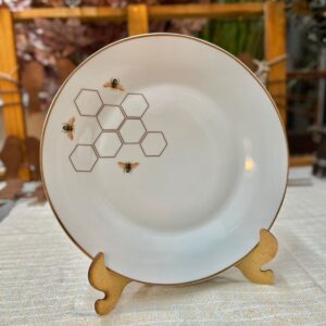 PRATO RASO DE ABELHA EM PORCELANA