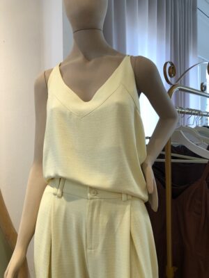 Blusa Decote V com Alça Dupla